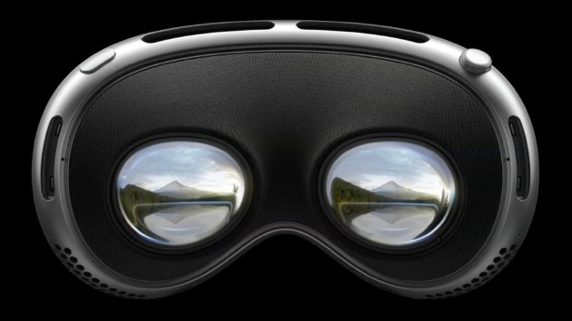 蘋果探索更低分辨率的顯示組件來生產低價版Vision Pro