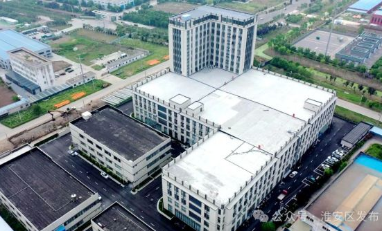 總投資10.5億元，紅視光電LED顯示屏生產(chǎn)項(xiàng)目已部分投產(chǎn)