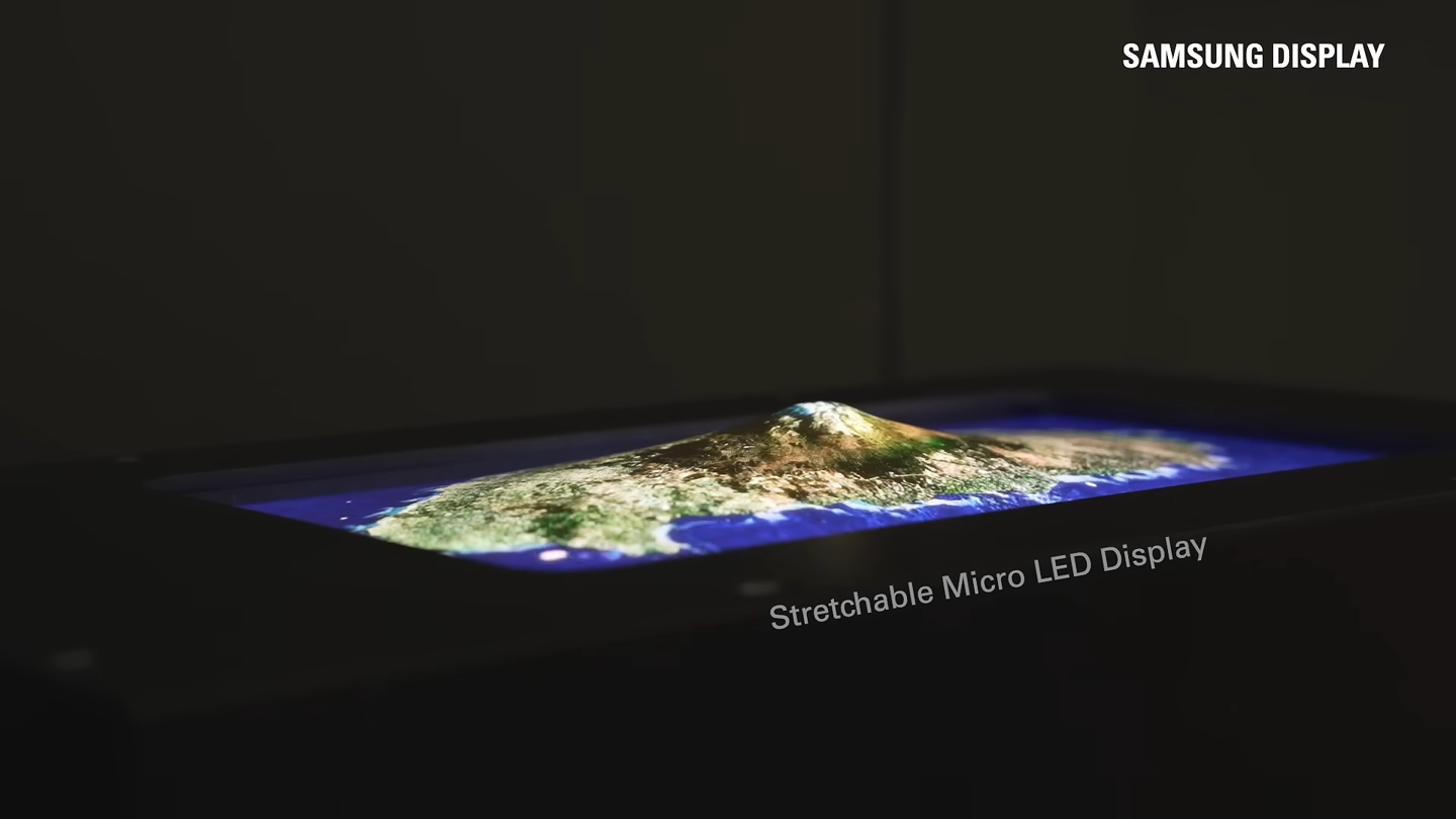 業界領先 25% 伸長率，三星顯示展示可向外拉伸 Micro LED 屏幕原型