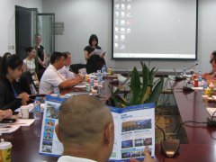 聯手深圳國際科技商務平臺 平板顯示產業實施“走出去”戰略