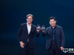 華為Mate9發布：雙曲面、保時捷、徠卡，好浮夸