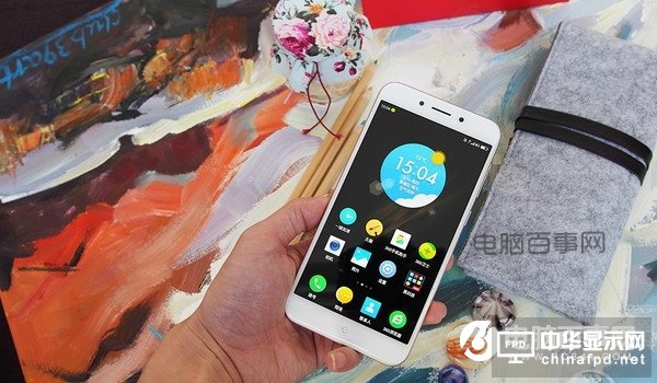 堅果Pro和360手機N5對比評測：哪個好？Pro/N5誰更值得買？