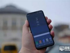 2018年11月準備量產！三星可折疊AMOLED手機Galaxy X或將面世