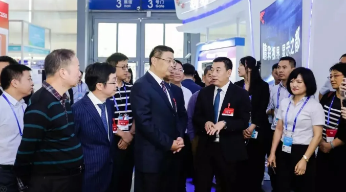 廣州超高清顯示產業展團亮相高交會，集聚尖端科技打造視聽盛宴